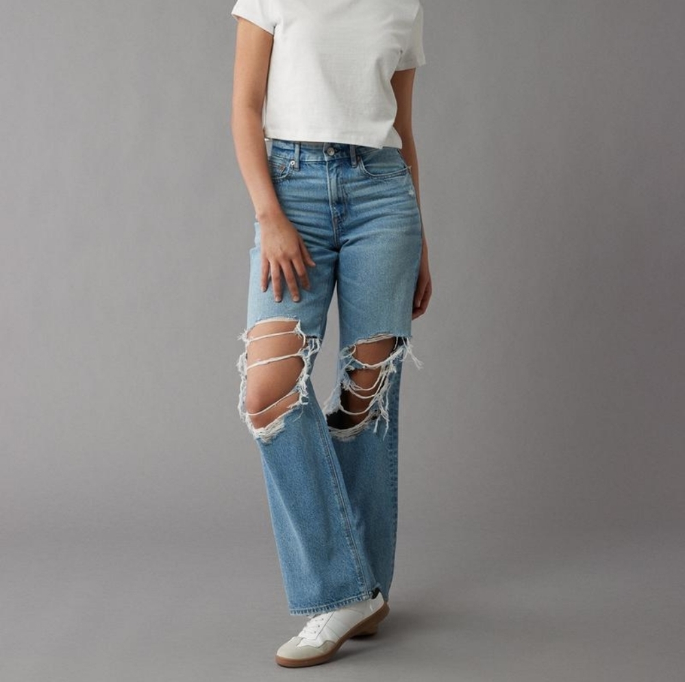 American Eagle Outfitters Distressed Blue Mom Jeans